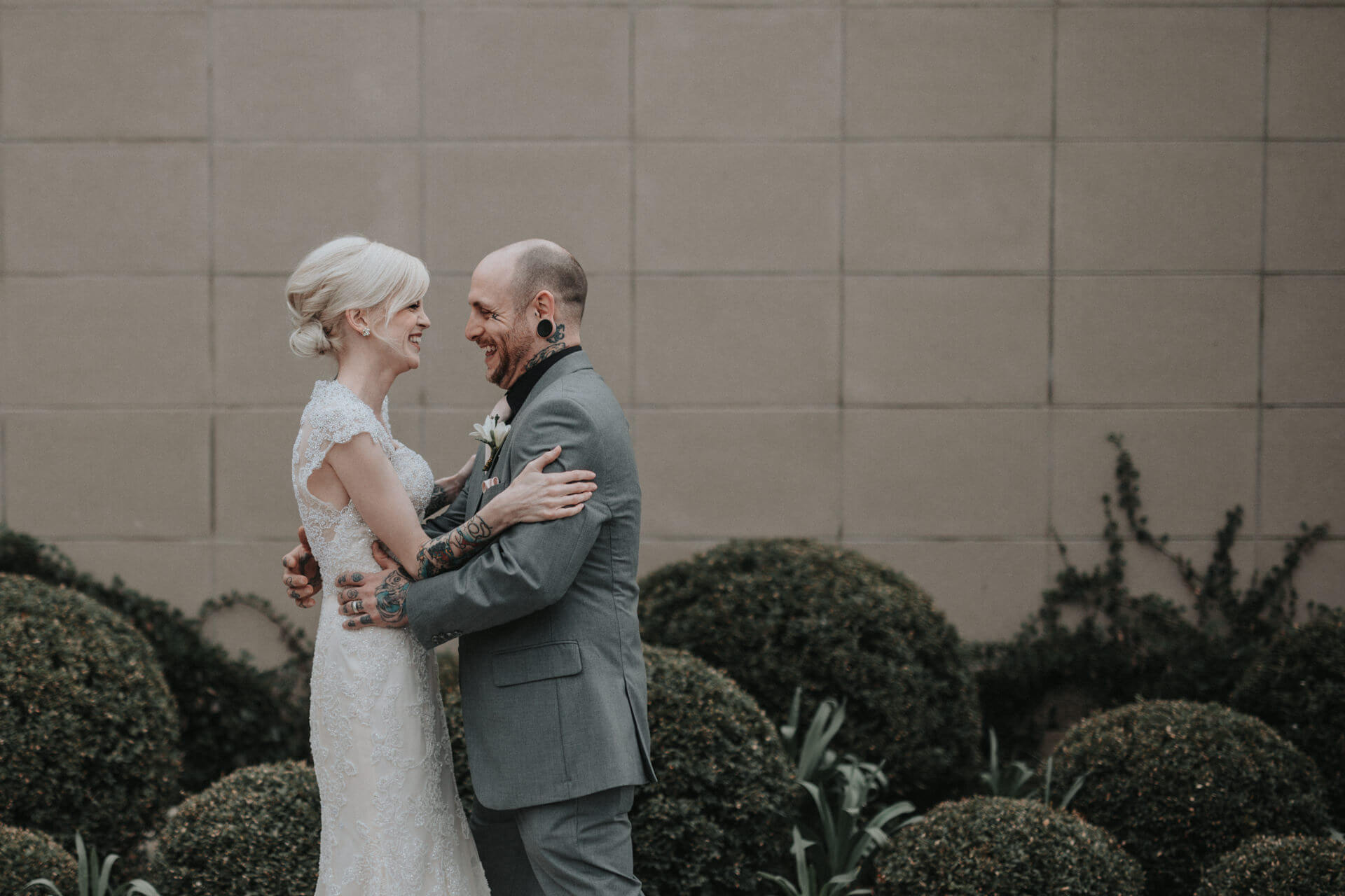 Des Moines Botanical Gardens Wedding Montana Wedding Photographers | Cluney Photography