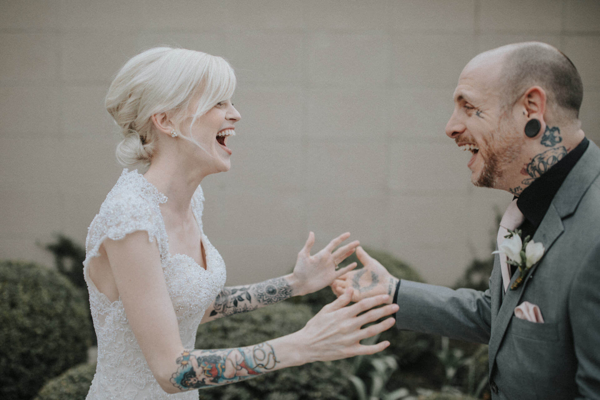 Des Moines Botanical Gardens Wedding Montana Wedding Photographers | Cluney Photography