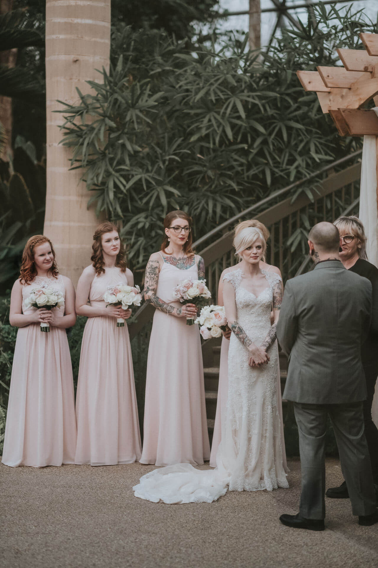 Des Moines Botanical Gardens Wedding Nashville Wedding Photographer | Cluney Photography
