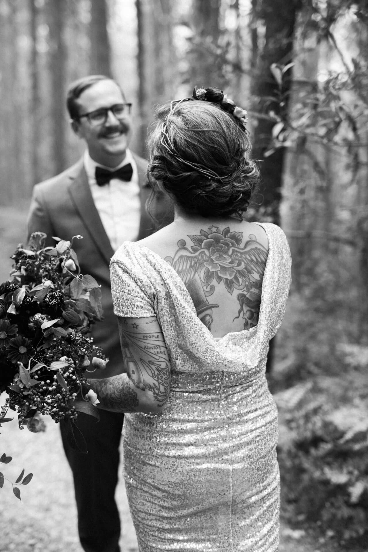 Iowa City Wedding Photographers Des Moines Salisbury House Wedding Photos