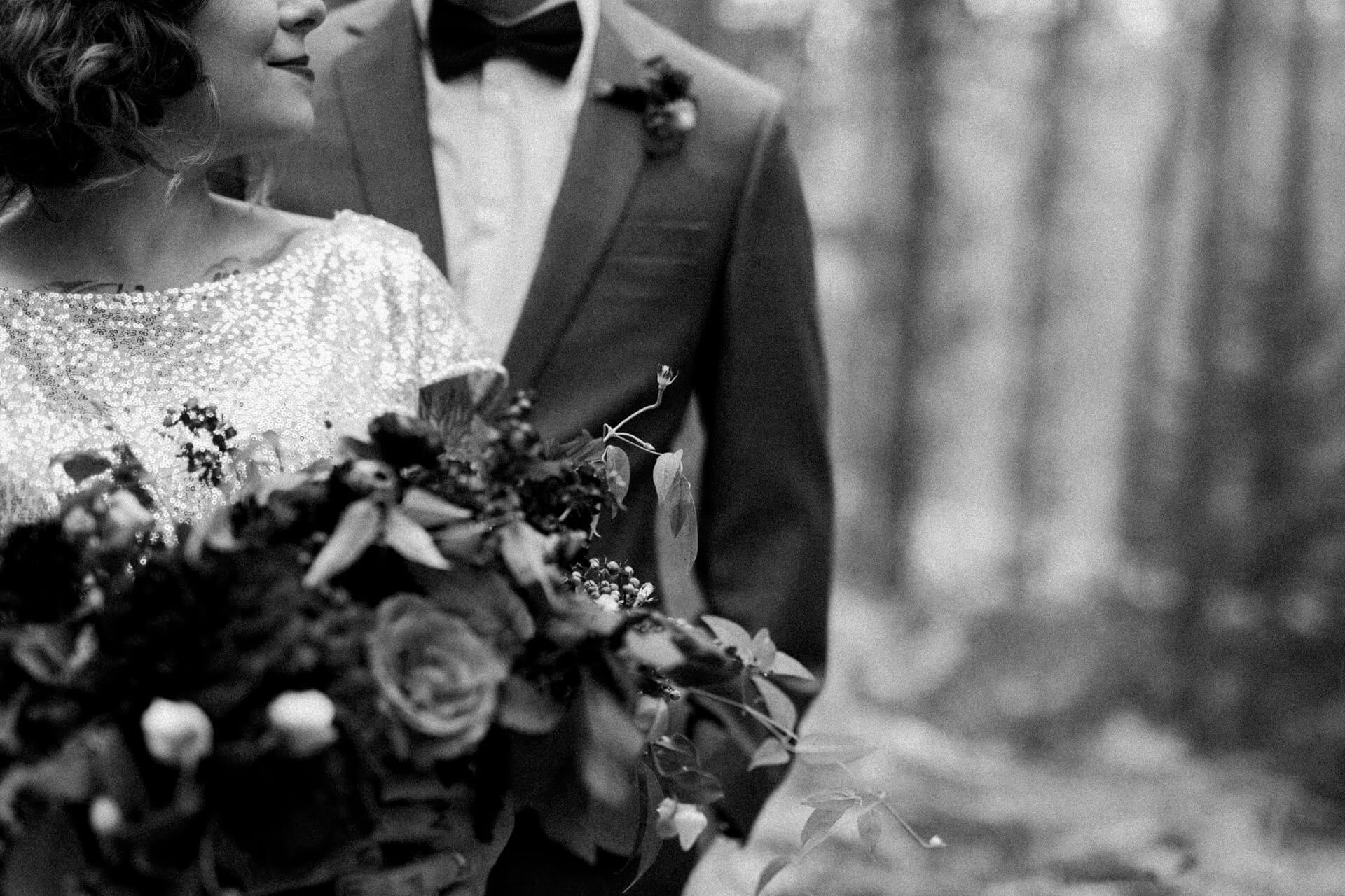 Des Moines Wedding Photographers Best of Iowa Weddings - Photography