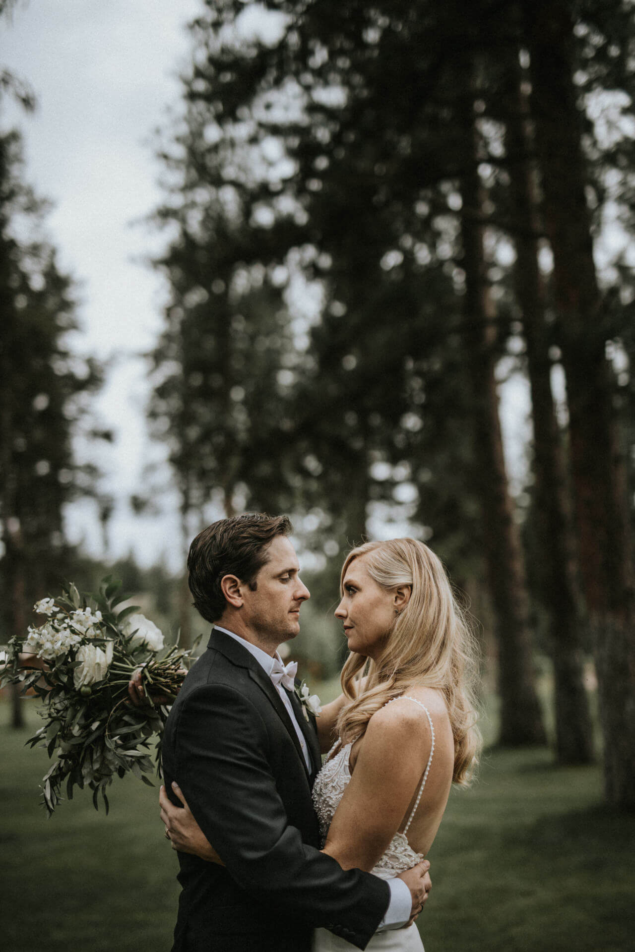 Montana Wedding Photographers Bozeman Wedding Photographers | Cluney Photography