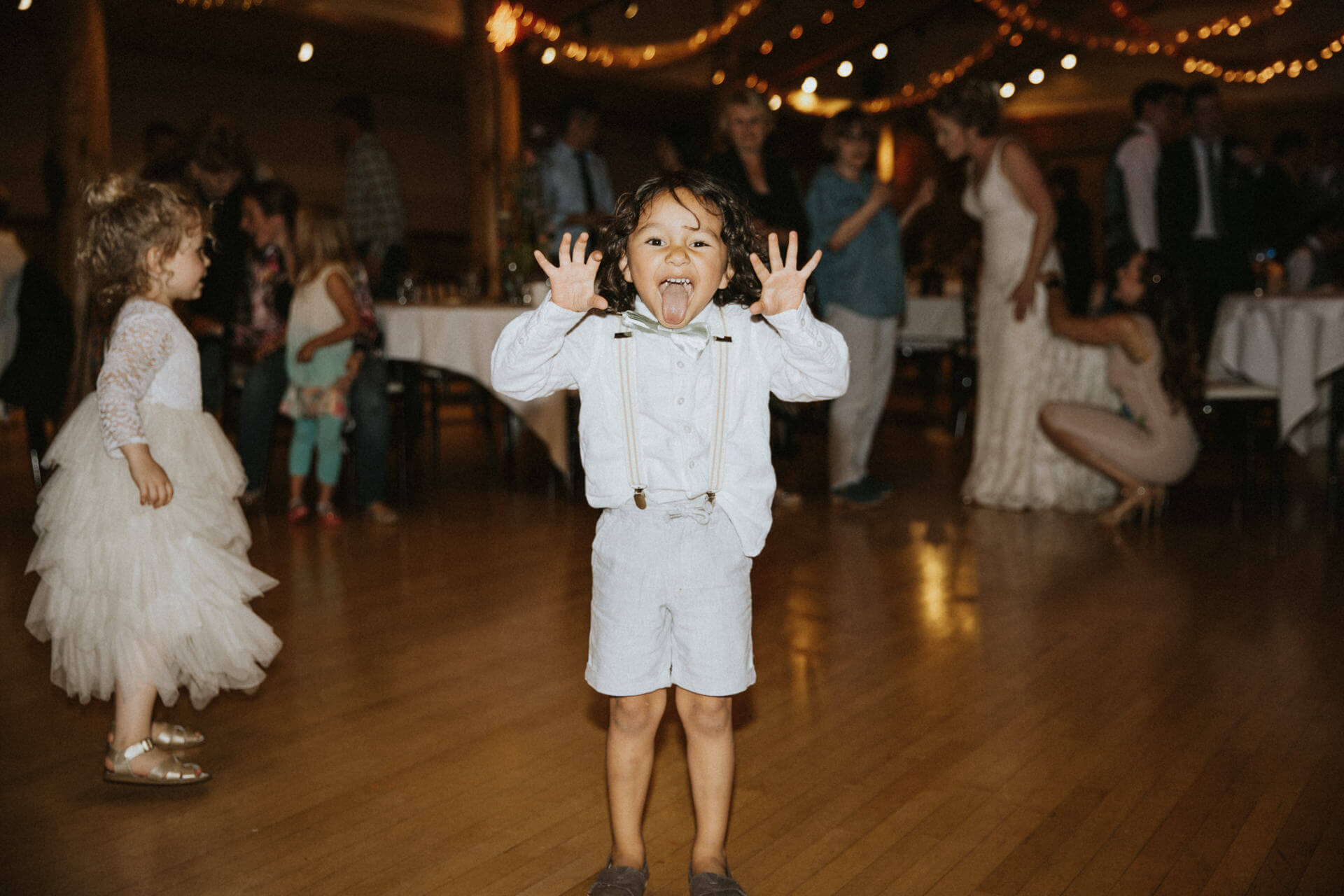 Montana Wedding Photographers kids at weddings