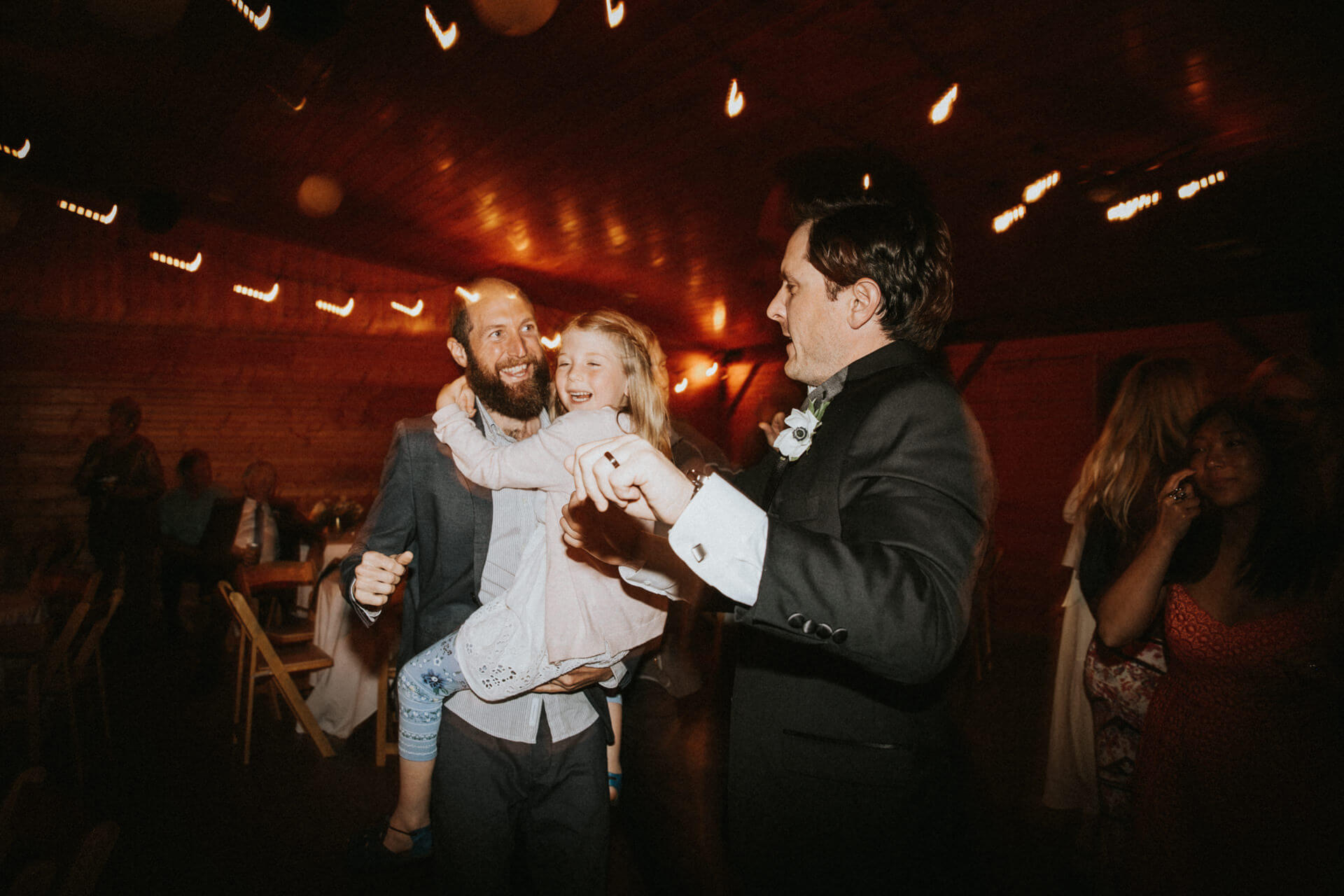 Montana Wedding Photographers Bozeman Wedding Photographers | Cluney Photography