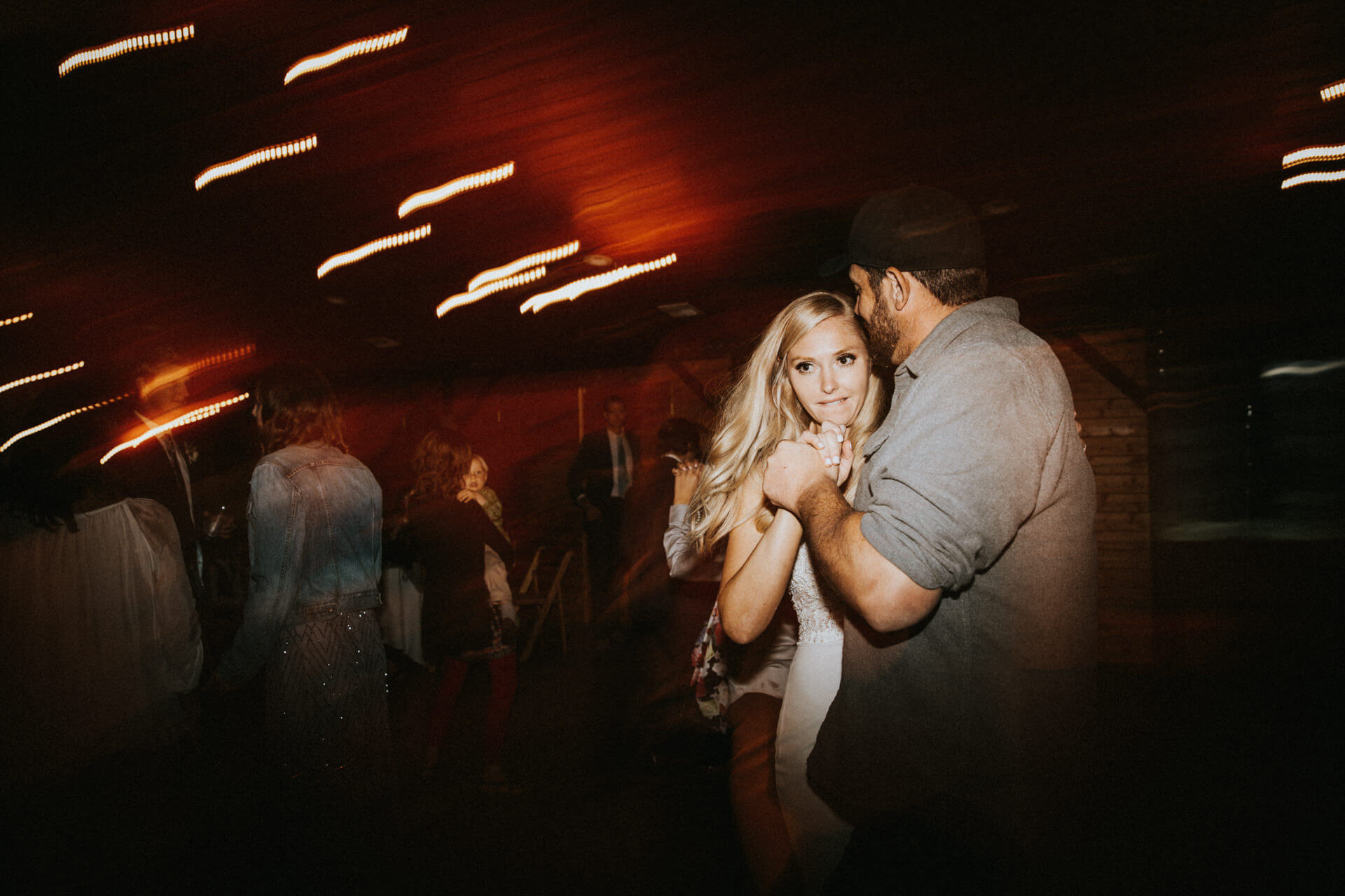 Montana Wedding Photographers Bozeman Wedding Photographers | Cluney Photography