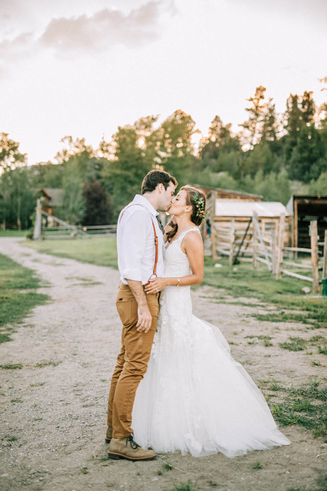 Iowa Wedding Photographer Des Moines Wedding Photographers | Cluney Photography