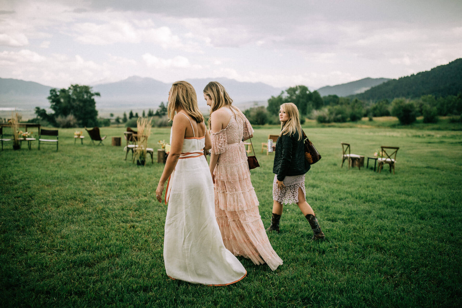 Quad Cities Wedding Photographer Iowa CIty Wedding Photographers | Cluney Photography