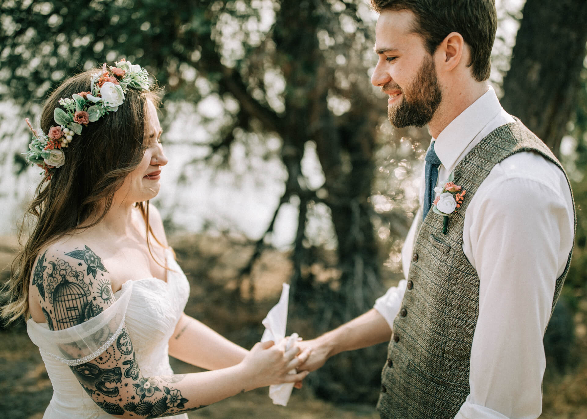 Iowa Wedding + Elopement Photographers Nashville Wedding Photographers | Cluney Photography