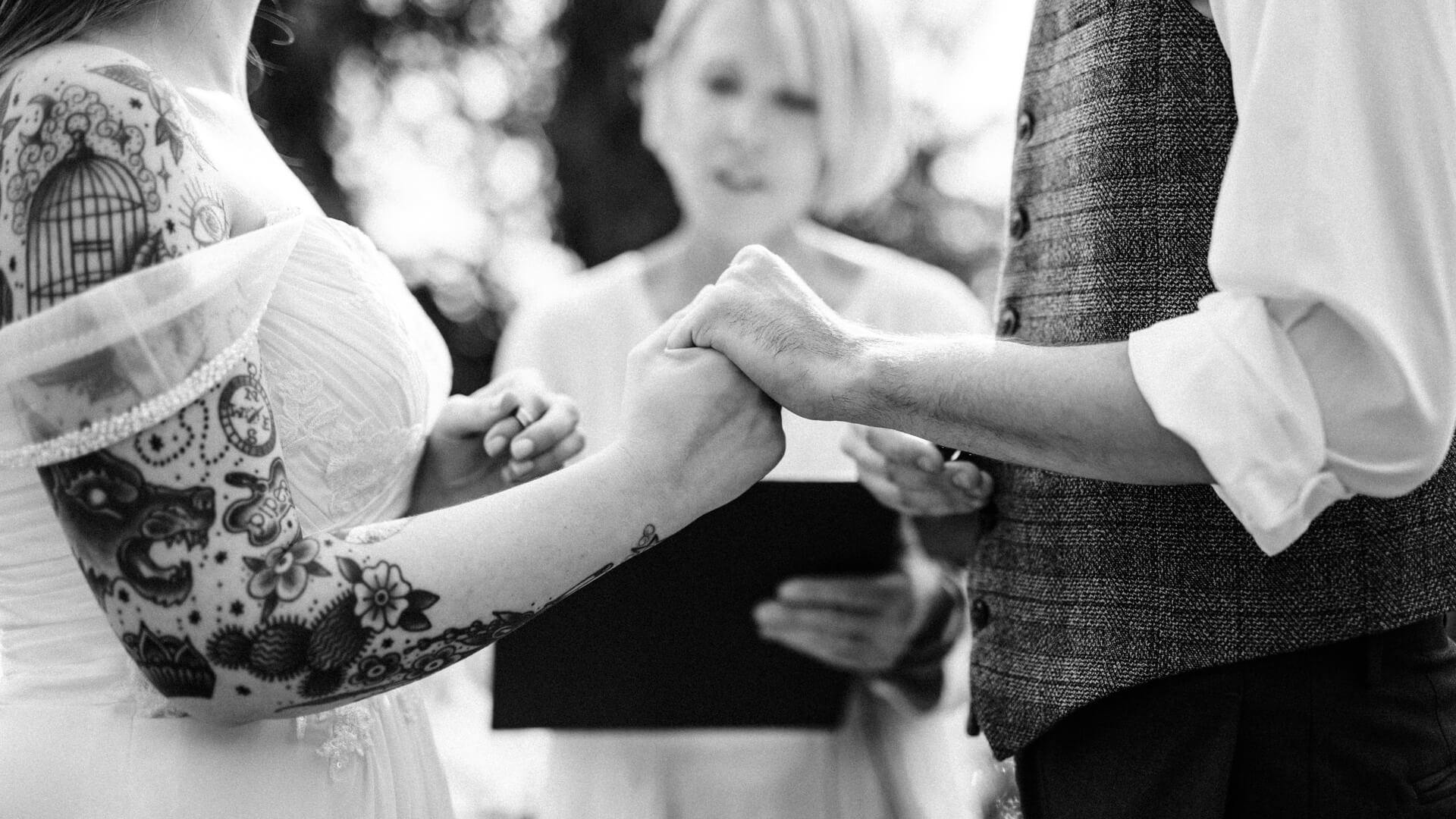 Iowa Wedding + Elopement Photographers Iowa Elopement Photographer | Cluney Photography