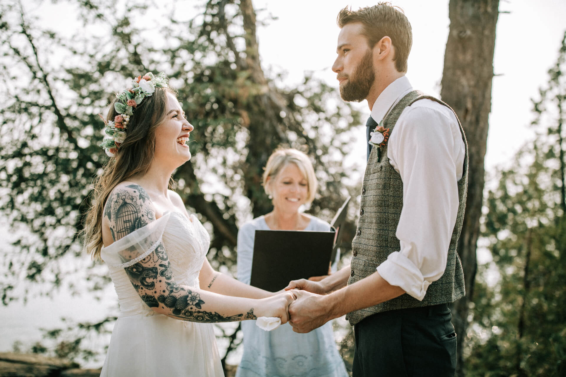 Des Moines Wedding + Elopement Photographers Nashville Elopement Photographers | Cluney Photography