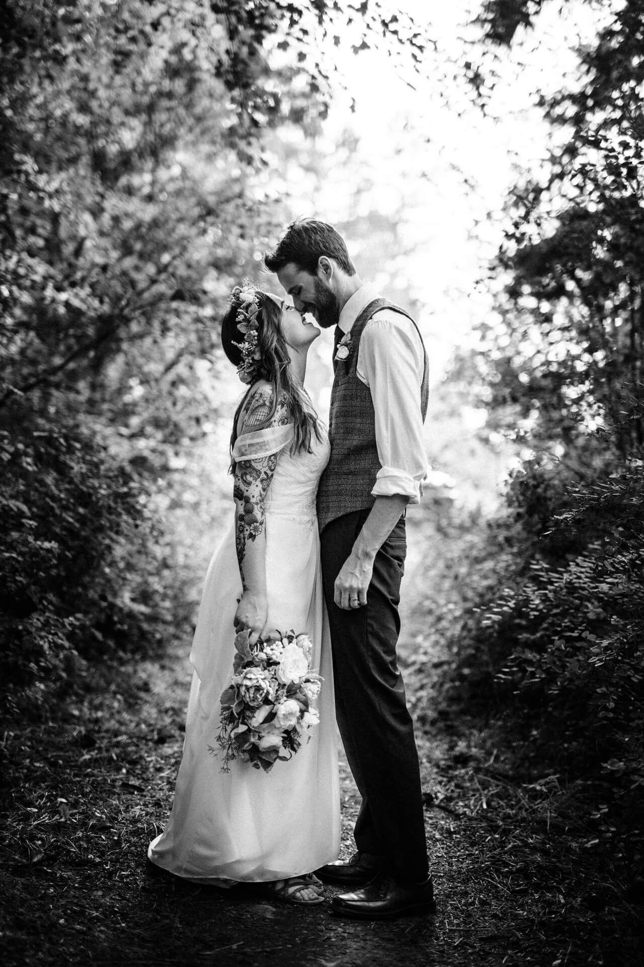 Des Moines Wedding + Elopement Photographers Iowa Elopement Photographers | Cluney Photography