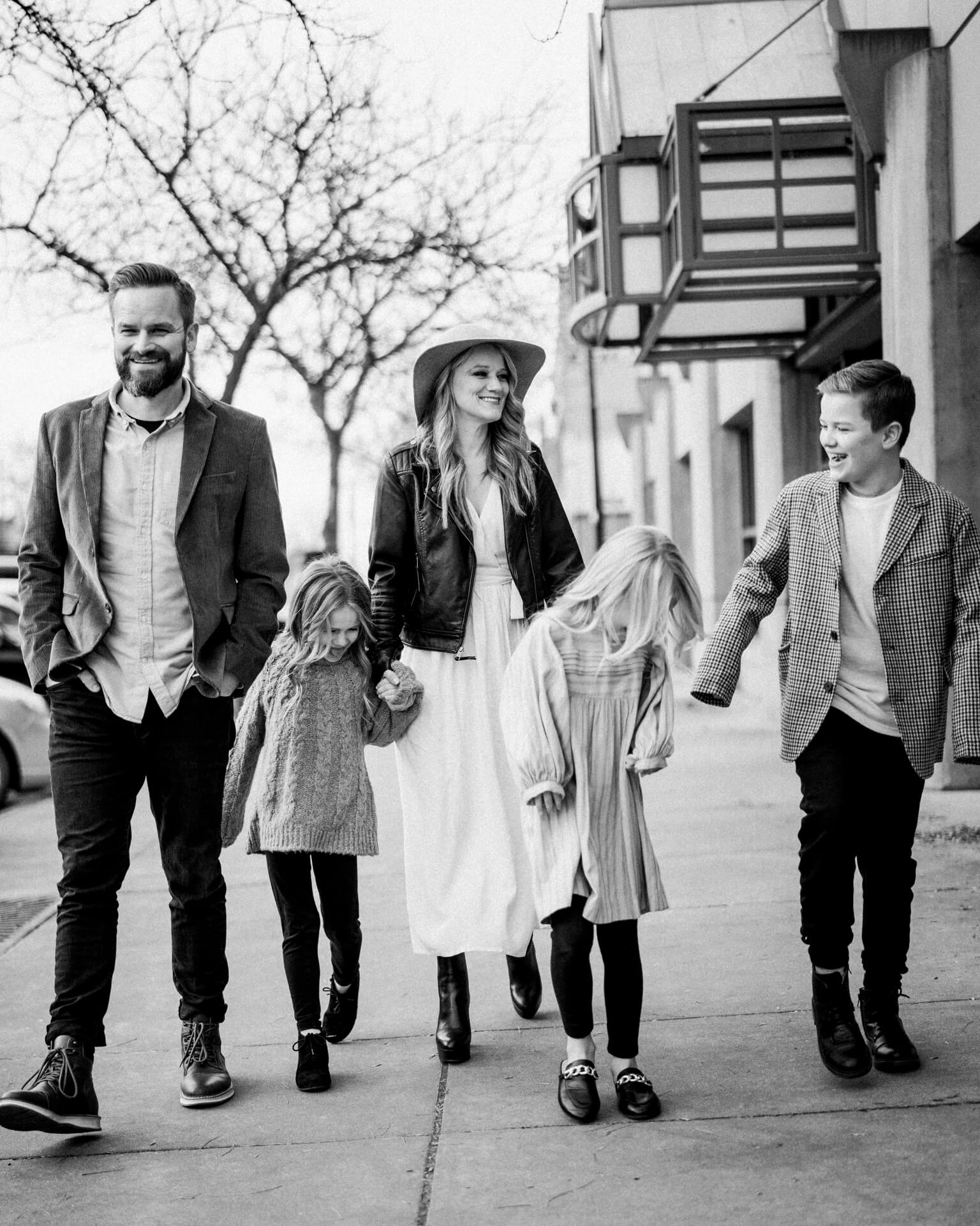Des Moines Wedding Photographers Des Moines Family Photographer | Cluney Photography