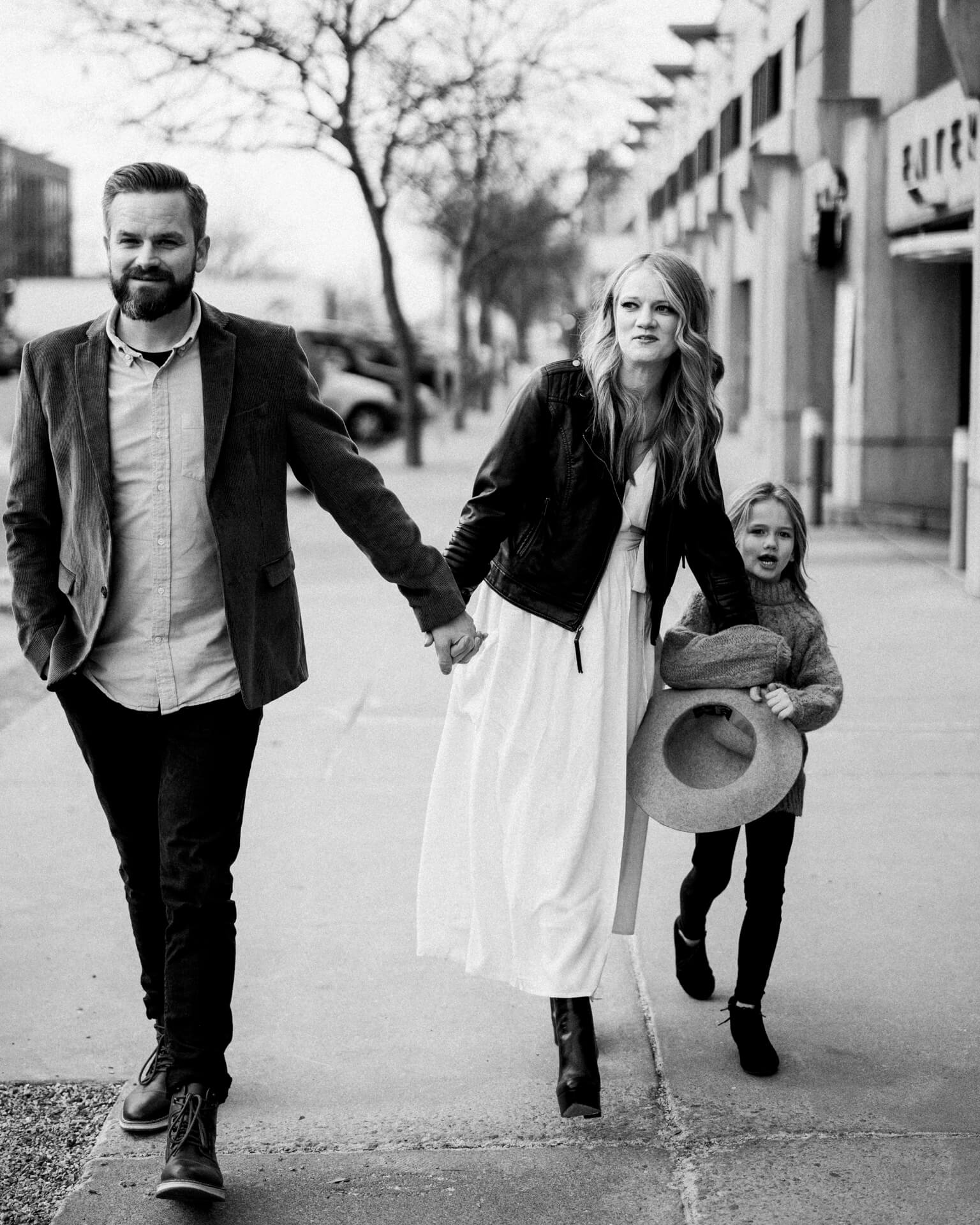 Des Moines Wedding Photographers Des Moines Family Photographer | Cluney Photography