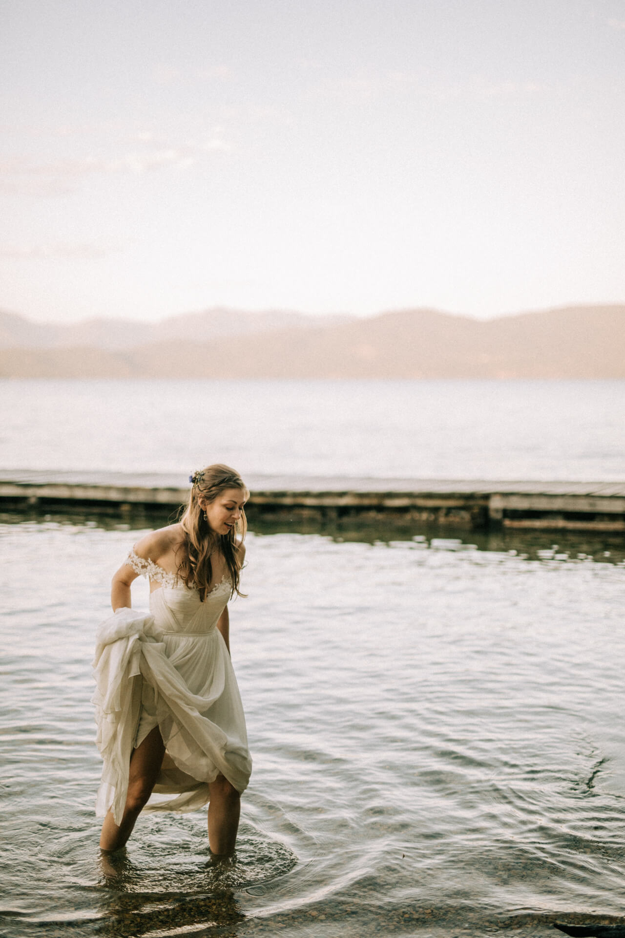 Des Moines Wedding Photographers Okaboji Wedding Photographer