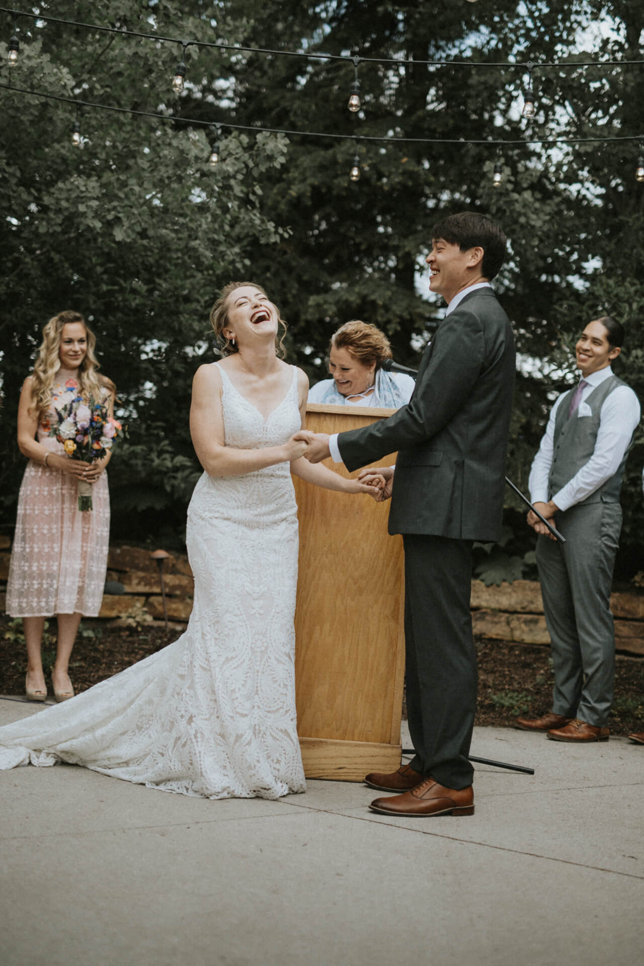 Des Moines Wedding Photographers Iowa City Wedding Photographers | Cluney Photography