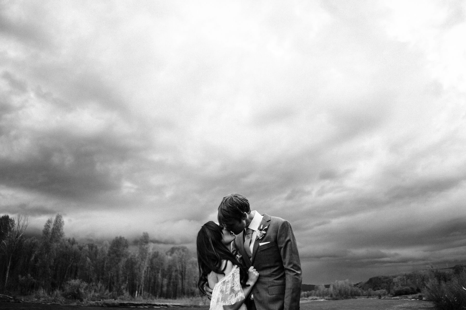 Des Moines Wedding Photographers Des Moines Wedding Photographers