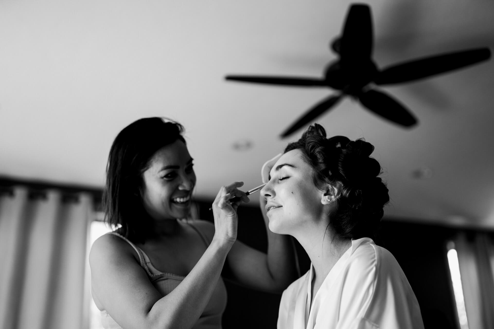 Des Moines Wedding Photographers Davenport Weddings