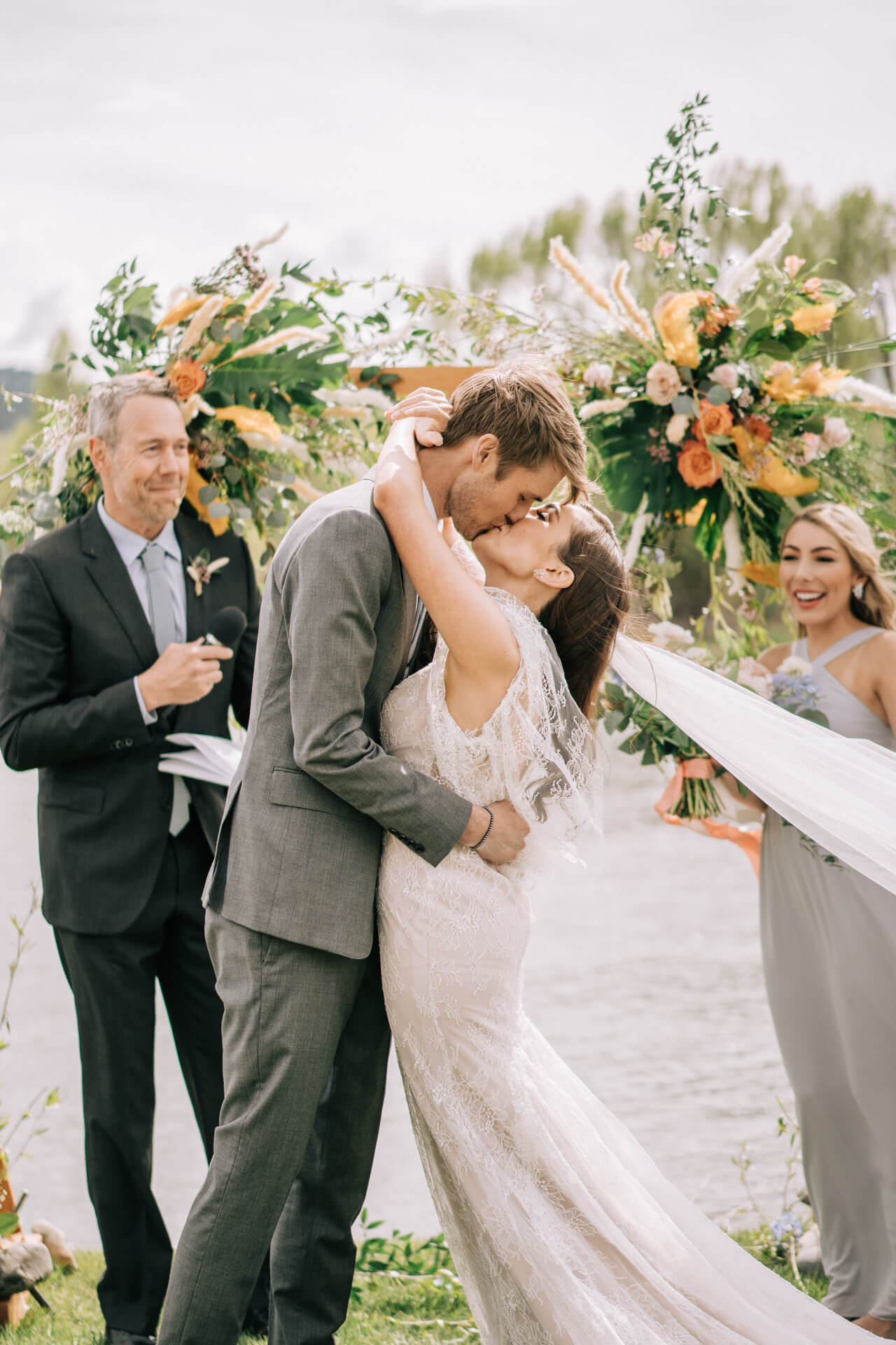 Des Moines Wedding Photographers Iowa Wedding Photographers