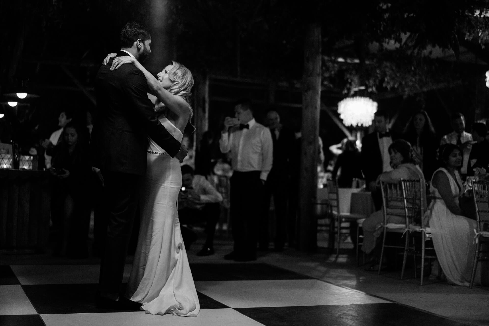Des Moines Wedding Photographer Iowa Wedding Photographers