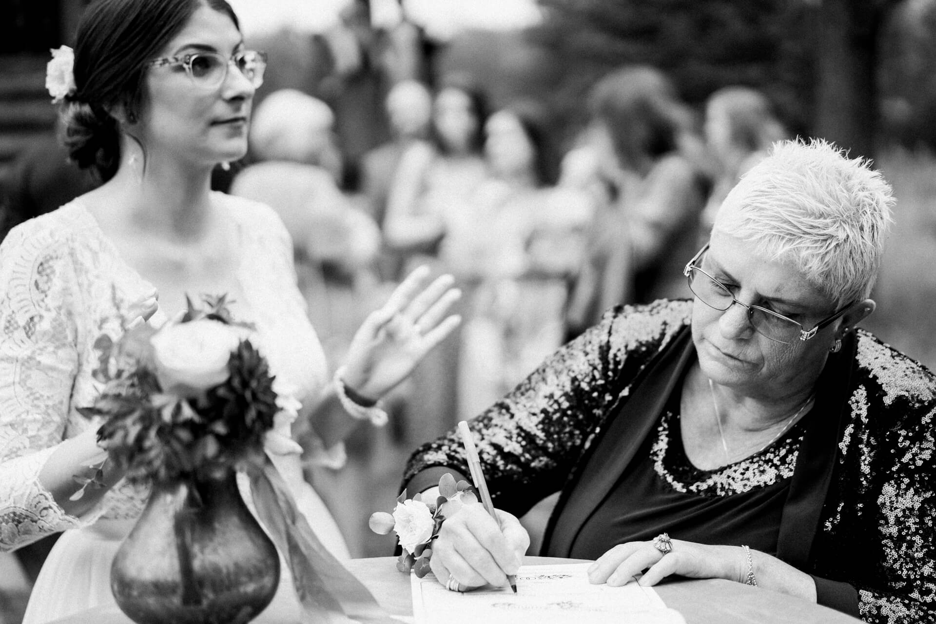 Des Moines Wedding Photographers Iowa Wedding Photographers