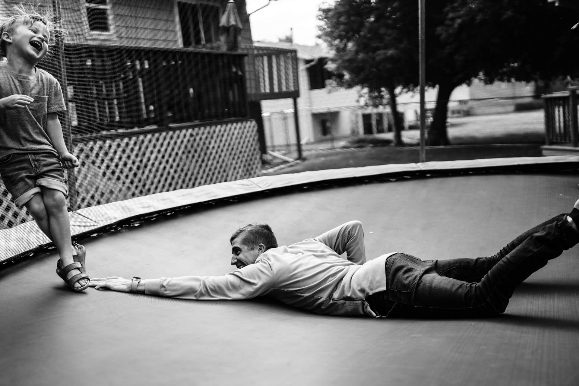 Des Moines Family Photographer at home family lifestyle photography in Des Moines, IA