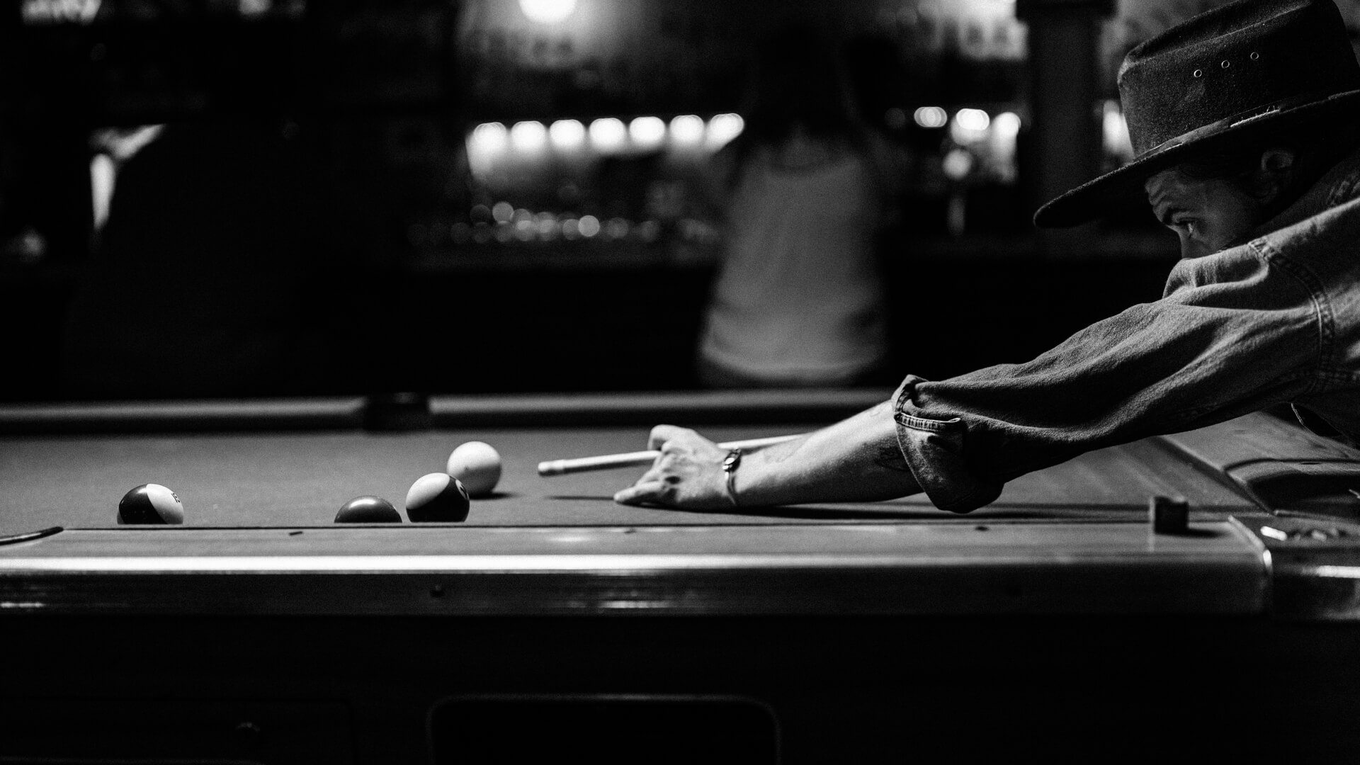 Des Moines Engagement Photographer Kelly's Little Nipper Pool Photo
